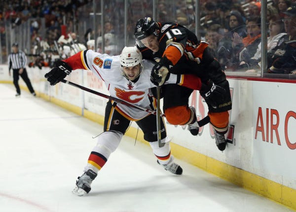 calgary flames take on anaheim ducks stanley cup playoffs 2015