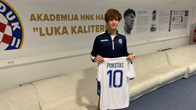 USYNT mid Rokas Pukstas signs in Europe | Club Soccer | Youth Soccer