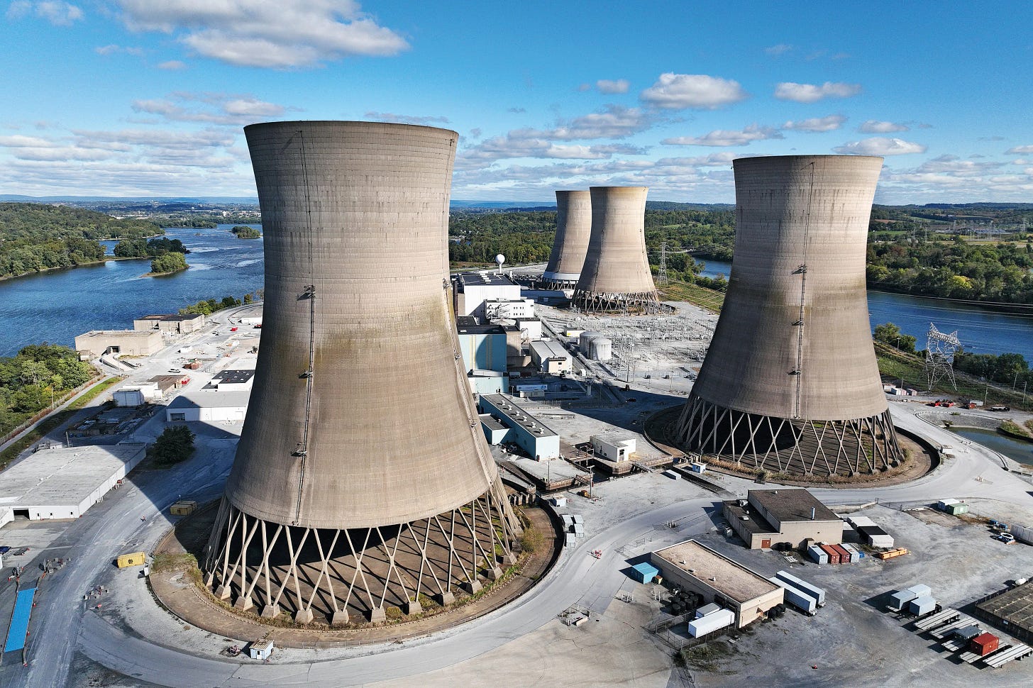 Big Tech is the nuclear industry's new best friend: Amazon, Microsoft and  Google rush to sign deals | Fortune