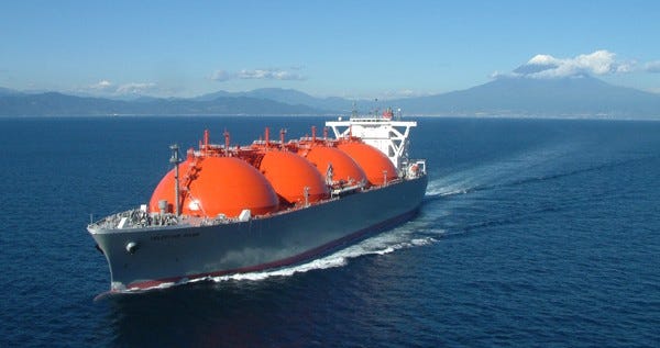 Mitsui to Team With Rivals as 700 LNG Ships Needed by 2030