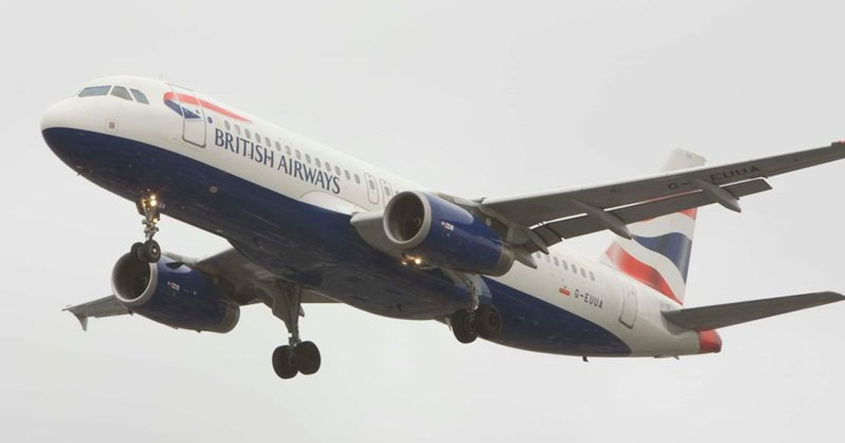 British Airways pilot dies of heart attack shortly before he was going to fly packed passenger plane