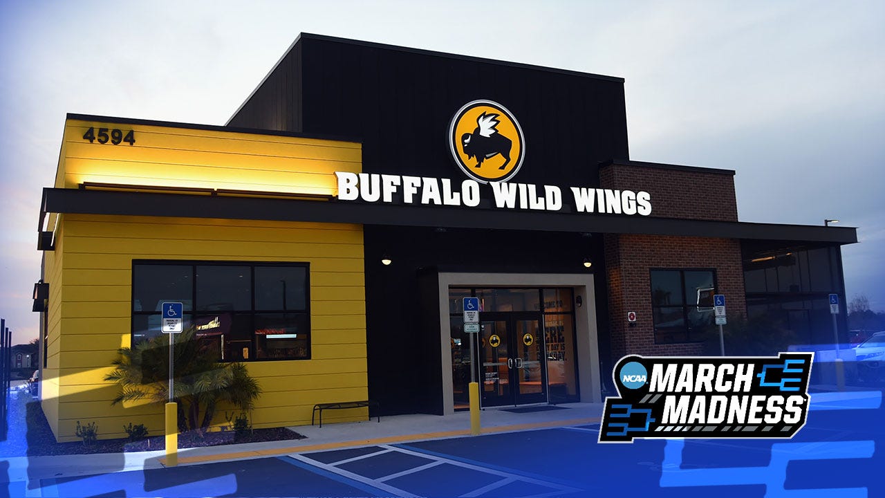 Buffalo Wild Wings NIL Program Helps Team Brand Awareness
