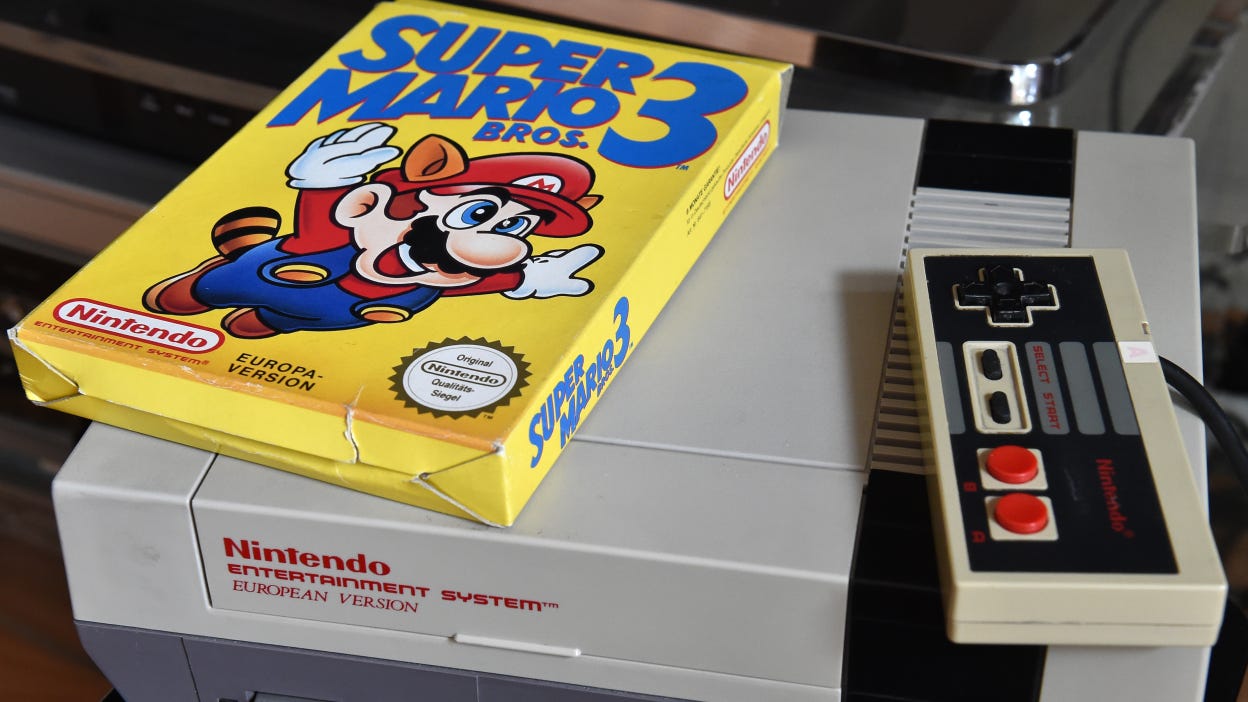 Super Mario Bros. 3' just sold for a record $156,000 | Mashable