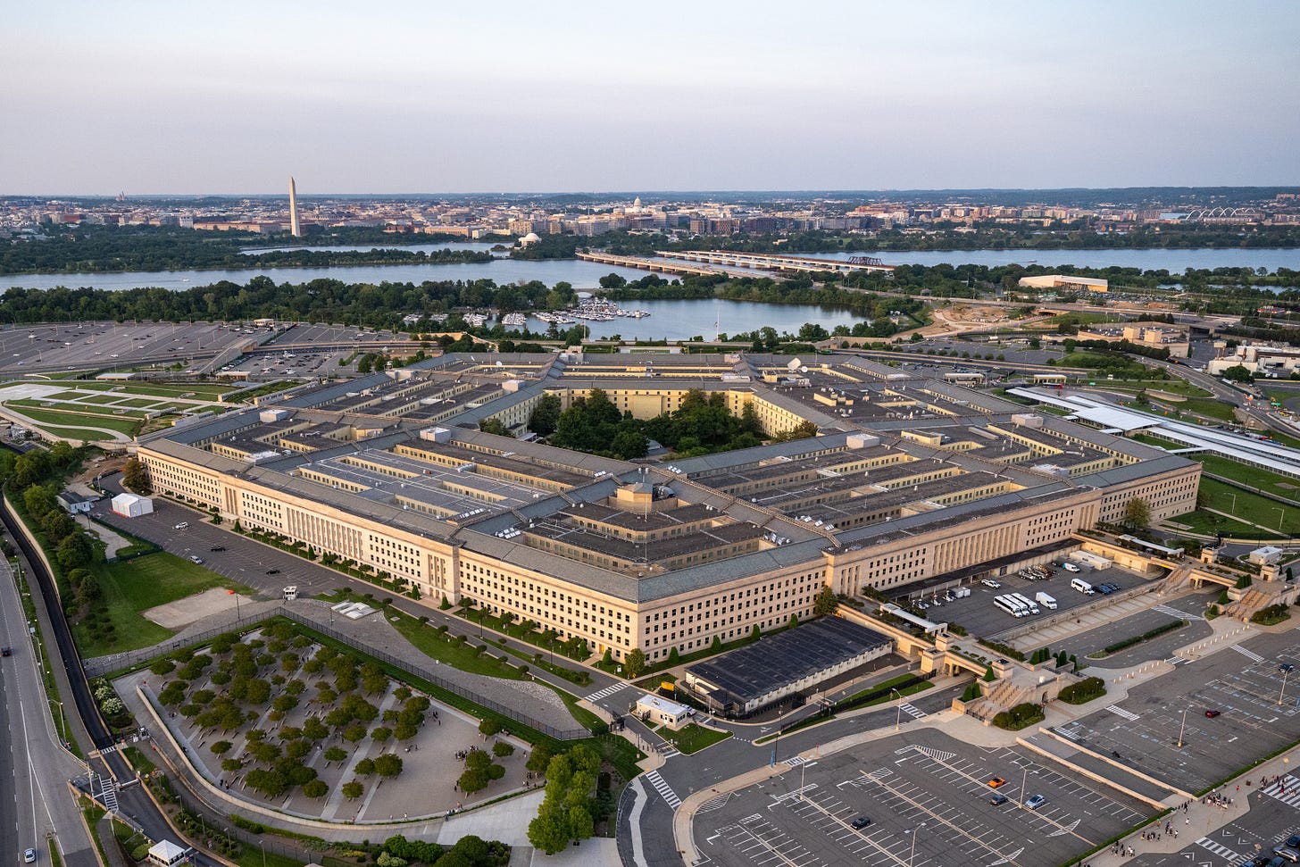 What It Takes To Get This Photo > U.S. Department of Defense > Story