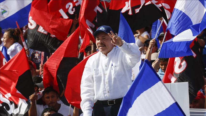 Les multiples costumes de Daniel Ortega, un caudillo pas prêt à quitter la  scène