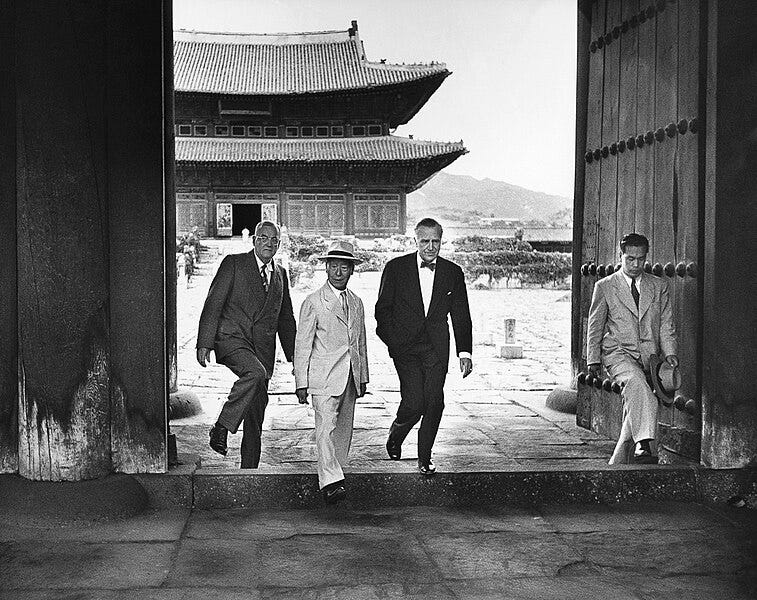 File:Walter S. Robertson;Syngman Rhee;John Foster Dulles, Seoul, Korea.jpg