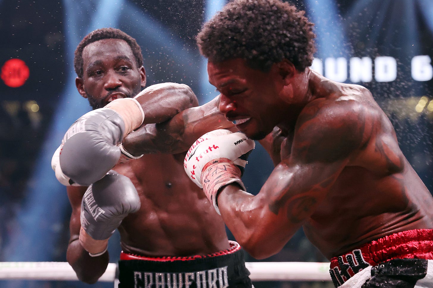 Spence vs Crawford LIVE! Boxing result, fight stream, latest updates and  reaction | Evening Standard