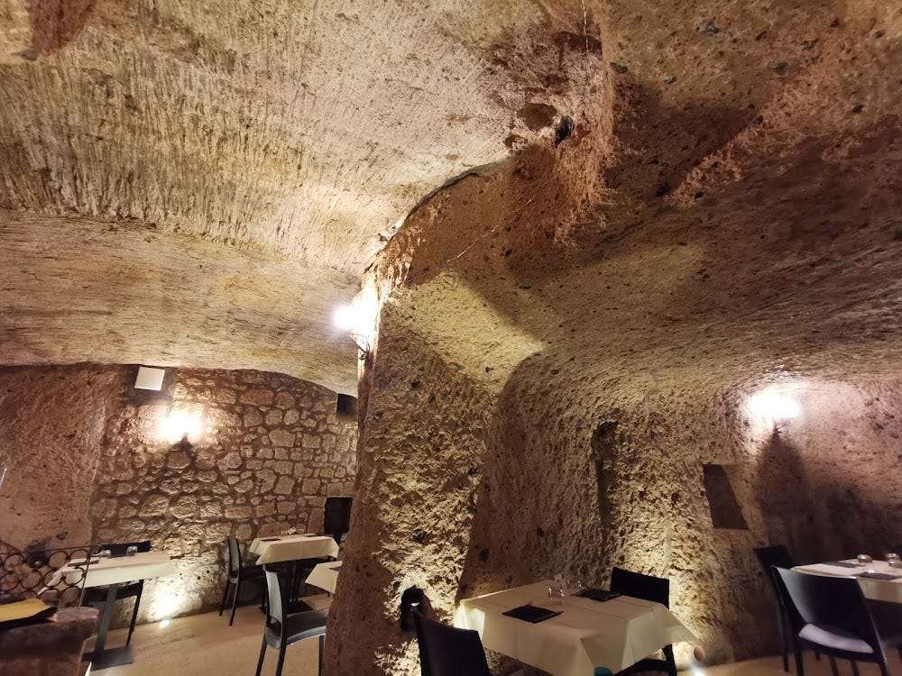 Il Pozzo Dei Desideri: Italian Restaurant in Bagnoregio, Province of Viterbo
