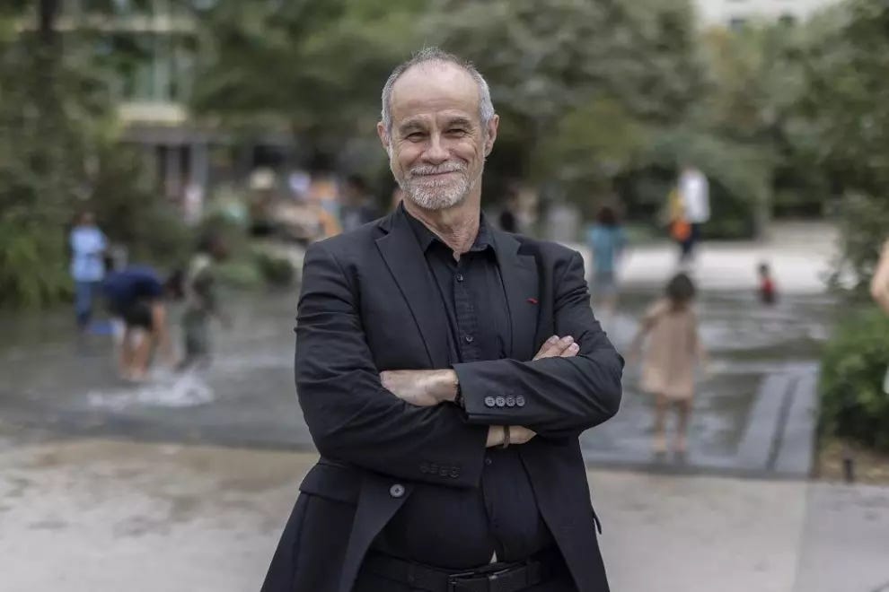 Carlos Moreno, creador de la ciudad de los 15 minutos, denuncia amenazas de  grupos nazis: "Los ataques son permanentes" | Público