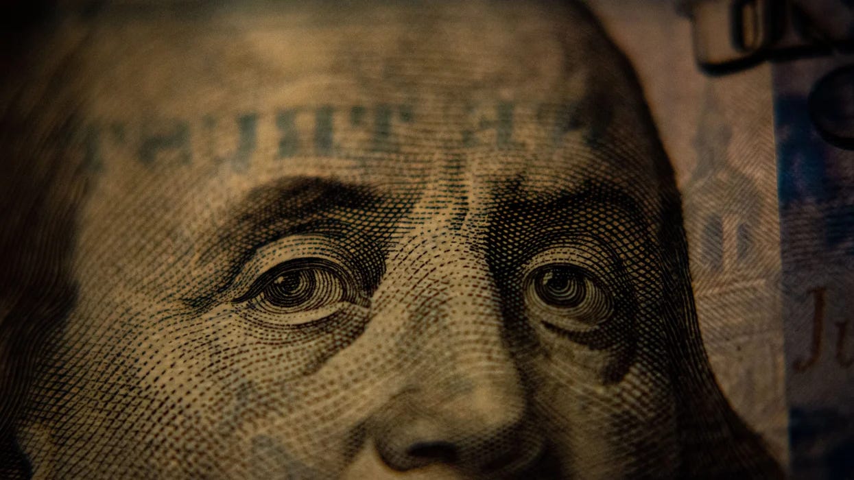 Image of a ​close up of a one dollar American bill.