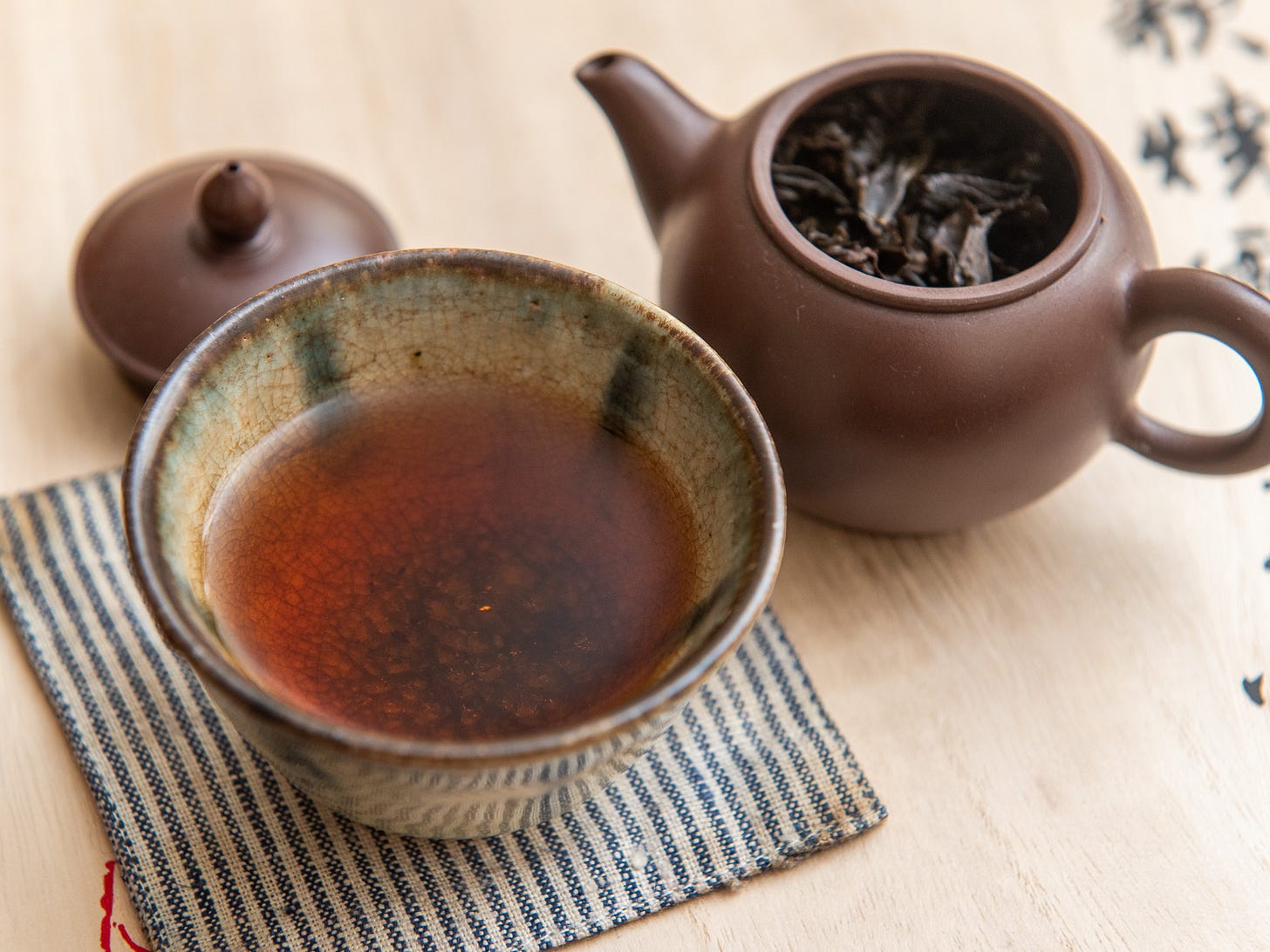 ID: Brewed rou gui oolong tea