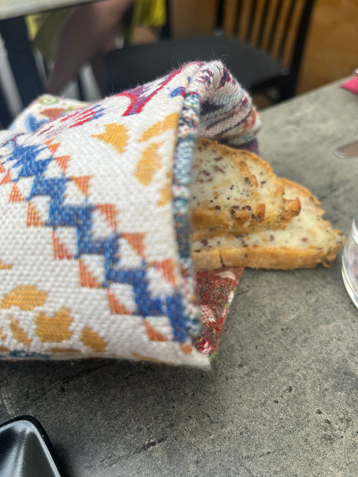 gluten-free bread at mimi cave a manger in paris