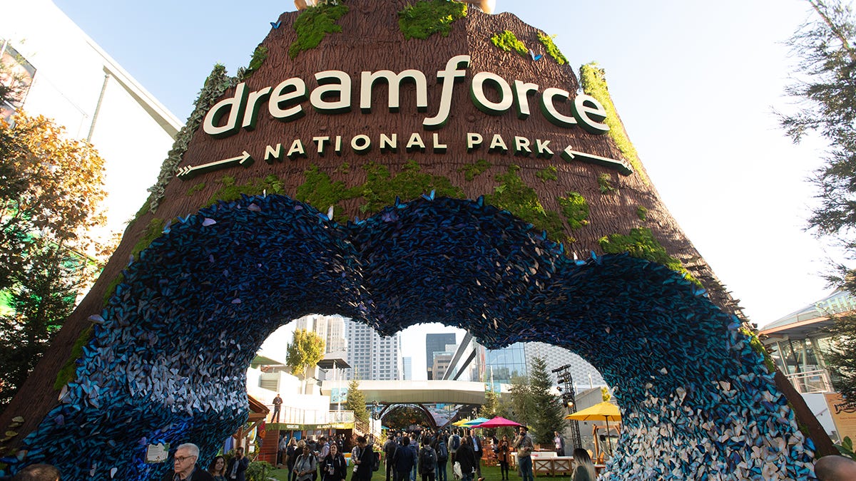 Coming Home: Dreamforce Returns to San Francisco for 20th Anniversary -  Salesforce News