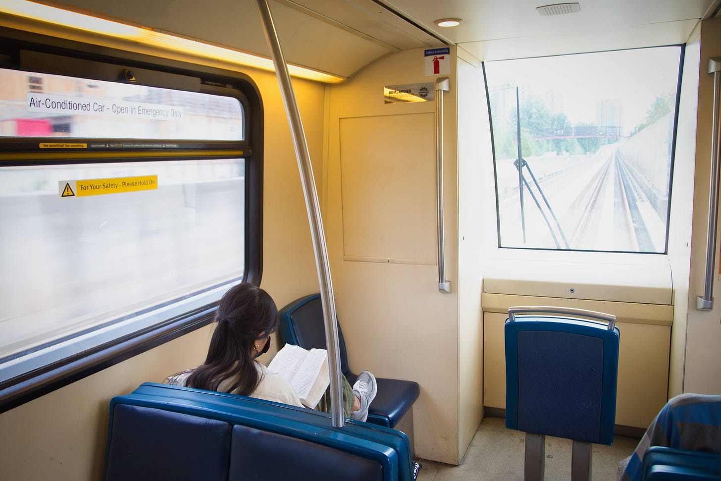 What is so Special About Vancouver's SkyTrain? - Explore the World with  Simon Sulyma