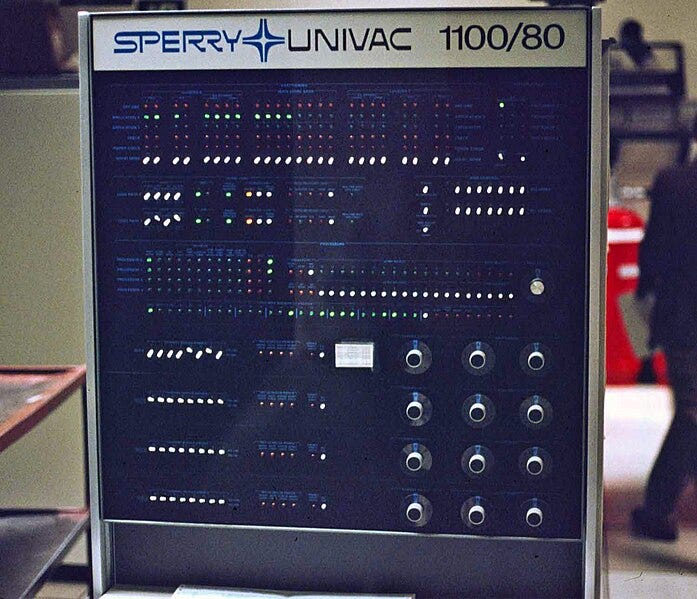 File:AlbanyStateUniversity ComputerOperationsRoom 1981 Univac1100-80 skaliert.jpg