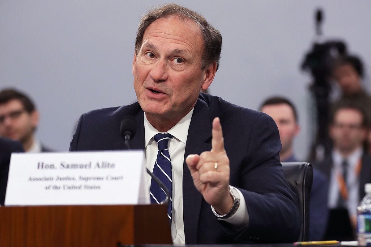 “War on the environment”: Samuel Alito just issued a radical rewrite of the Clean Water Act ...