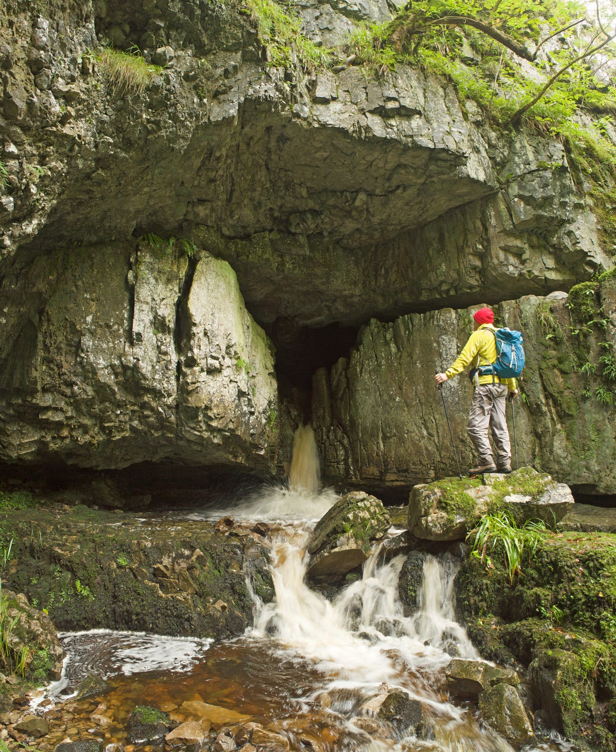 Caves and Conduits: Great Douk, Chapel-le-Dale, Yorkshire