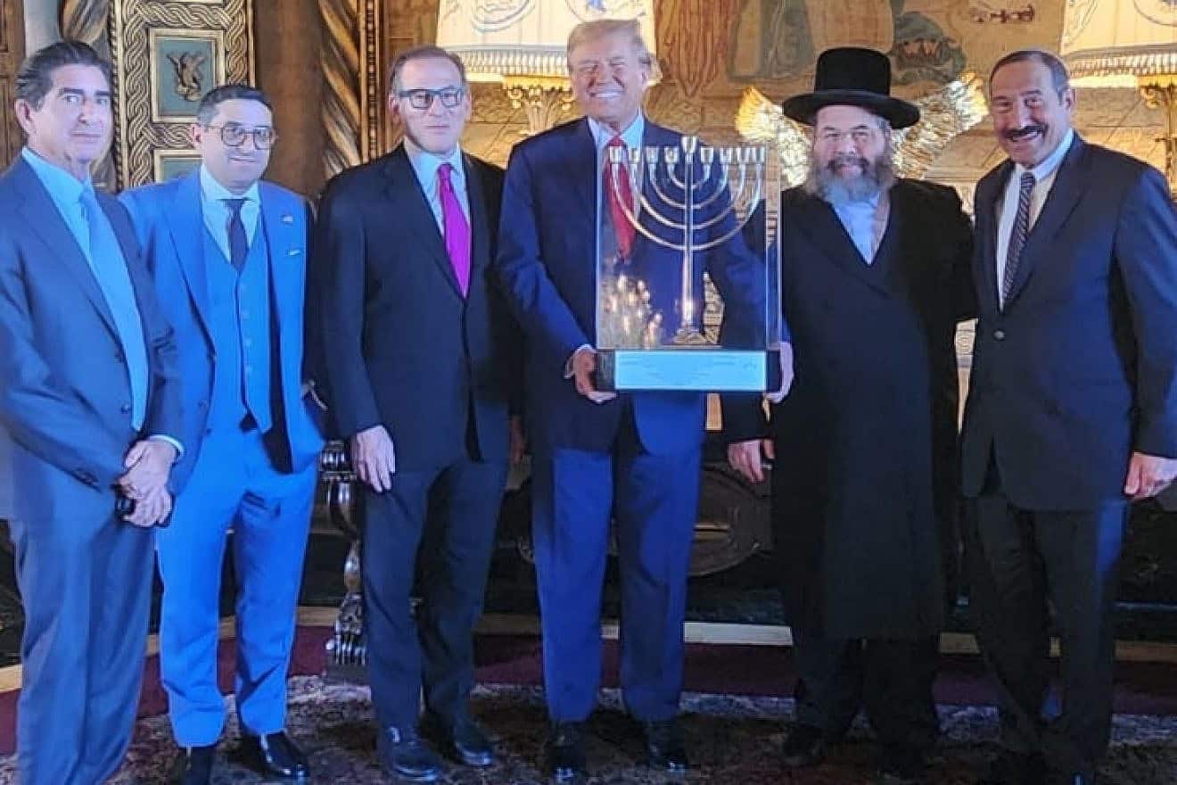 Jewish org presents Trump with menorah in appreciation of Abraham Accords -  JNS.org