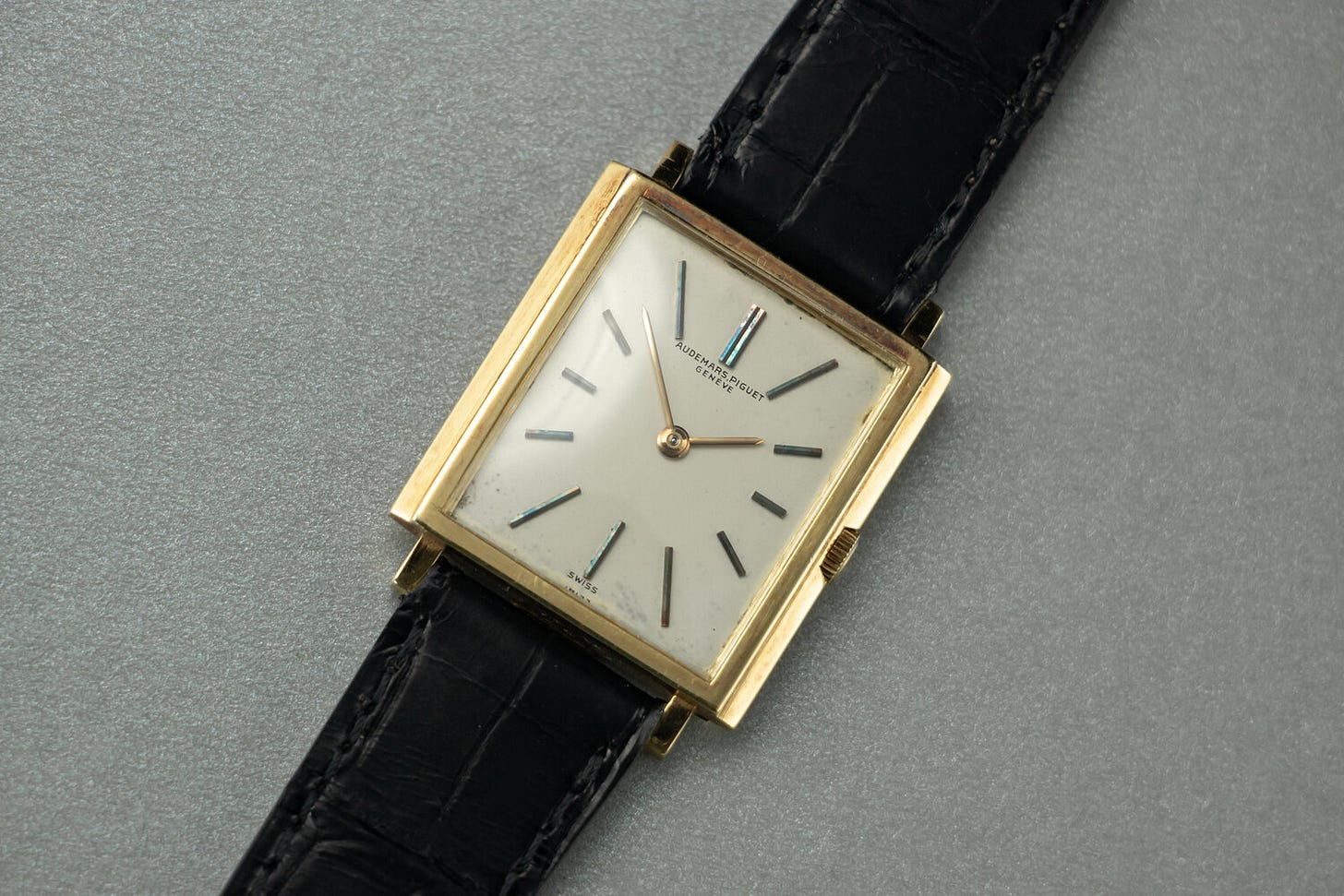 Ap clearance square watch