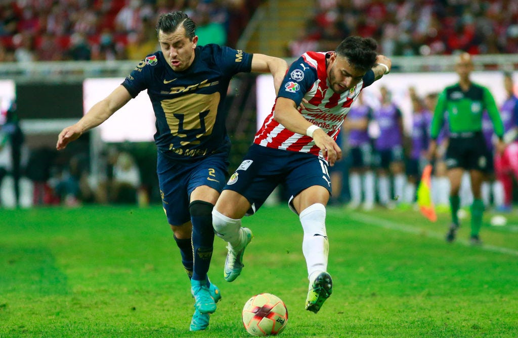 Black and gold pumas vs necaxa clearance