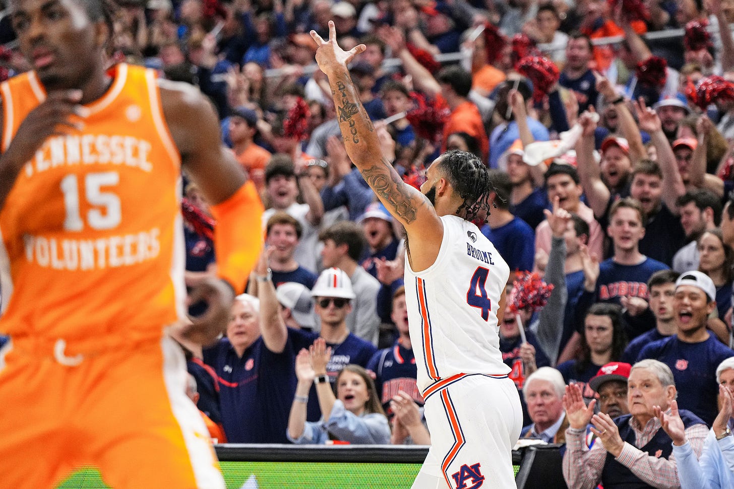 The Stretch 4 It doesn't get much bigger than Auburn vs. Tennessee
