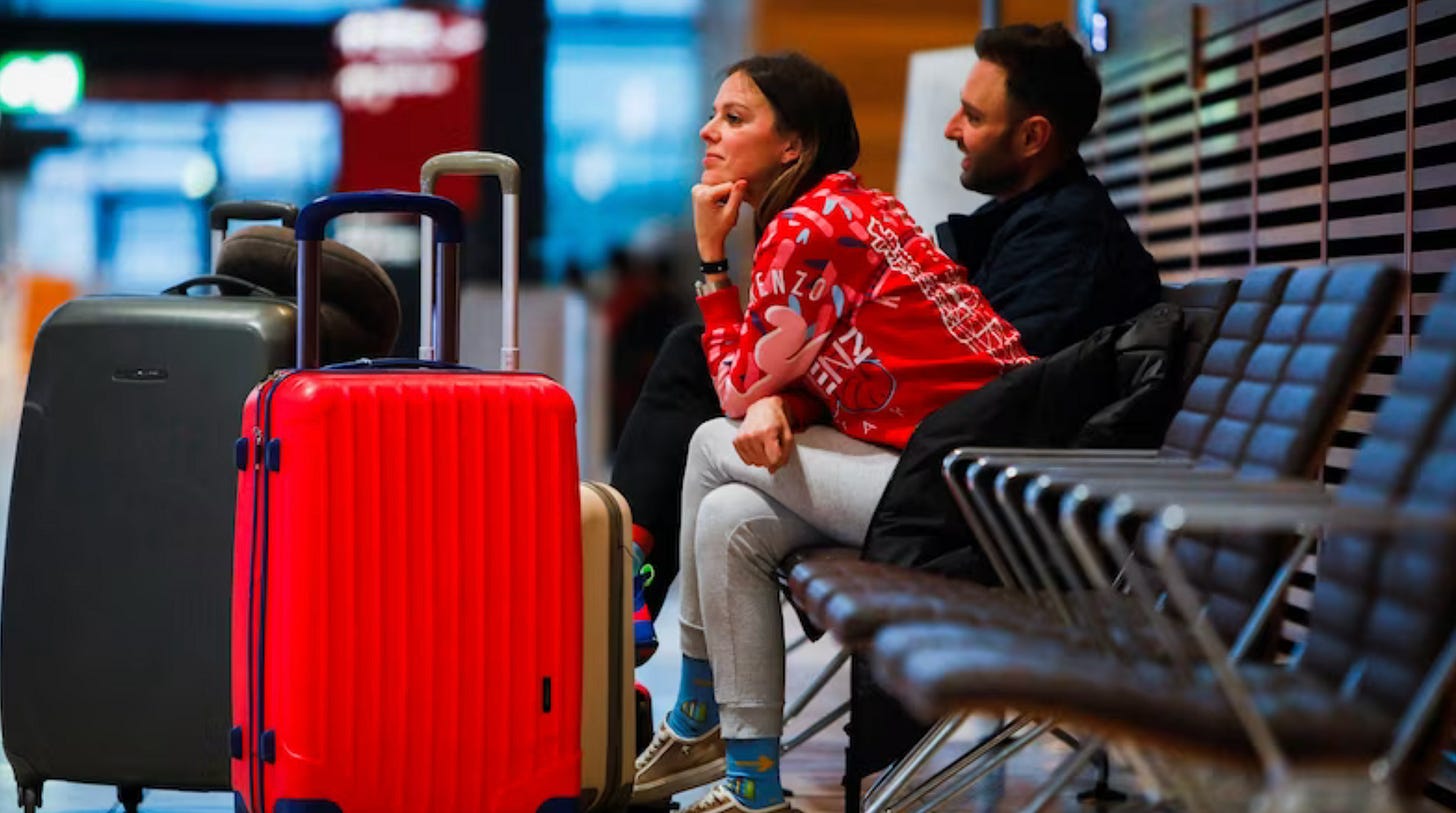 Post cheap luggage overseas