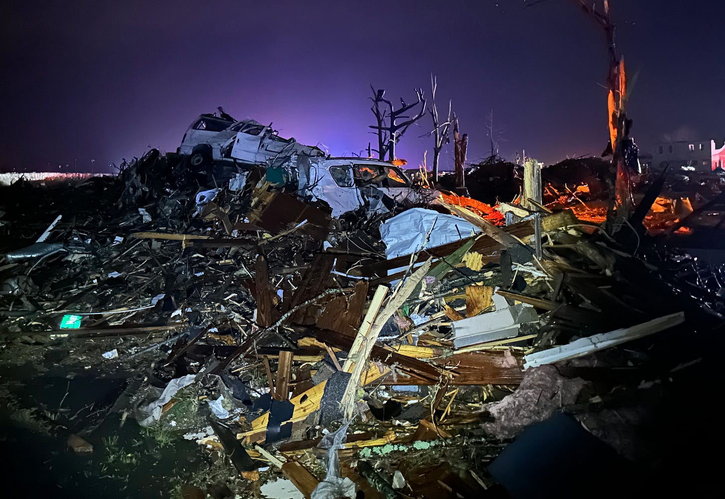 Mississippi Tornados Kill At Least 23