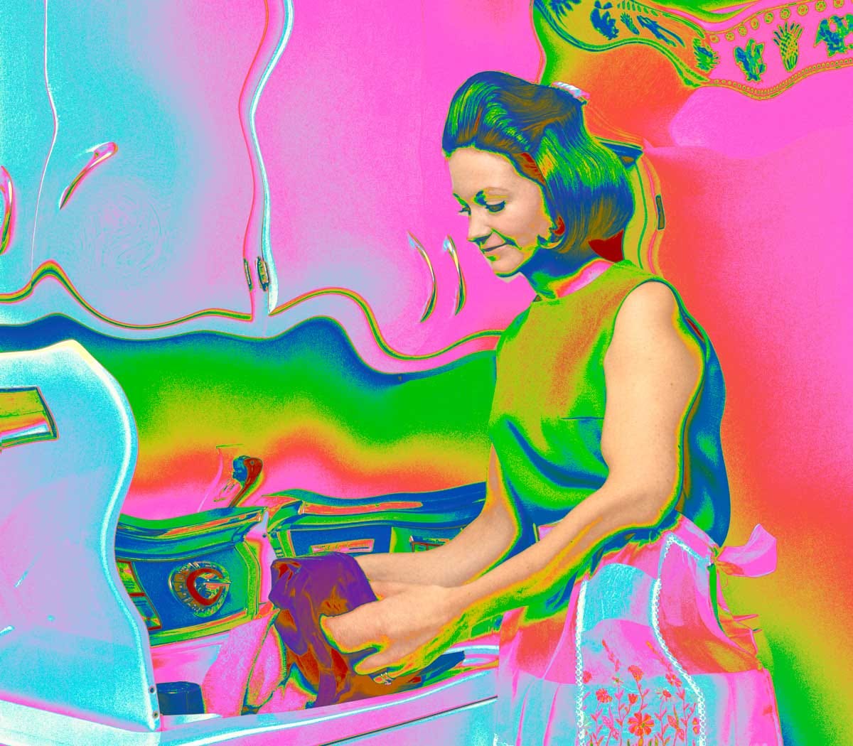 The MiddleClass Women Who Are Tripping Balls