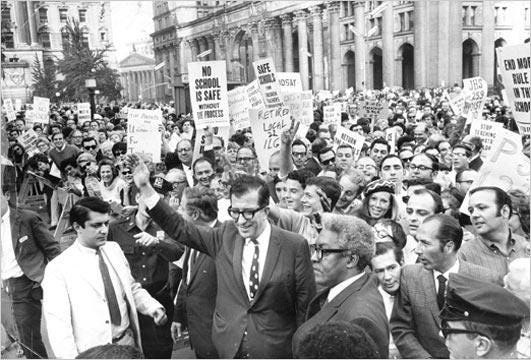 Proletariats Rise Proletarians or Professionals? A History from Below of Teacher Unionism ...