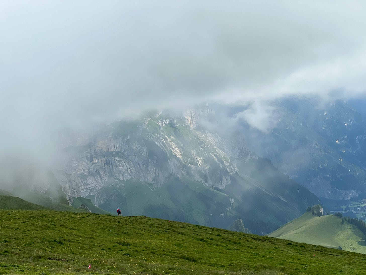 Crossing Switzerland: A 390KM Journey of Endurance and Self Crossing Switzerland: A 390KM Journey of Endurance and Self