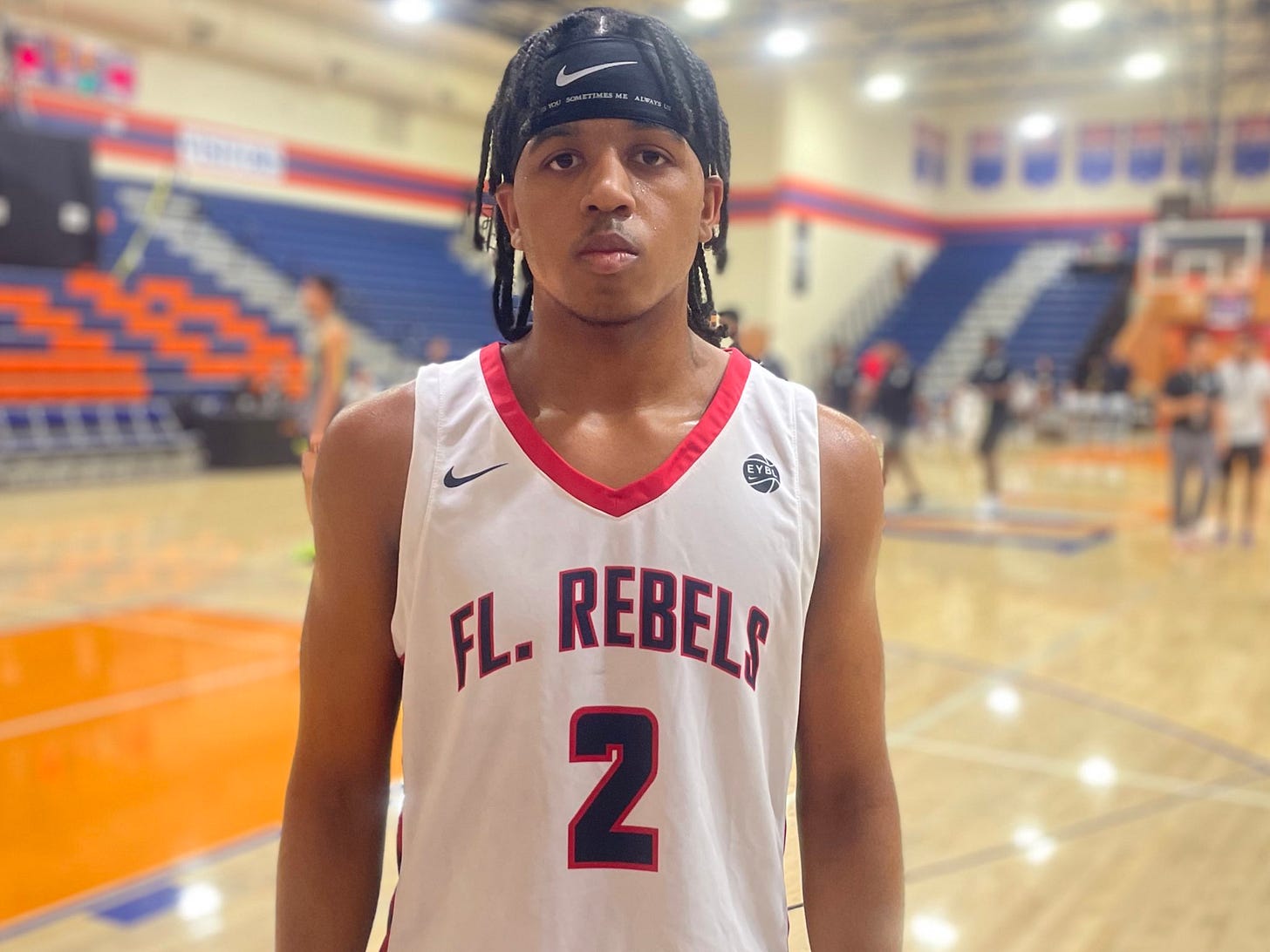 Louisville offers scholarship to 2025 point guard Jalen Reece