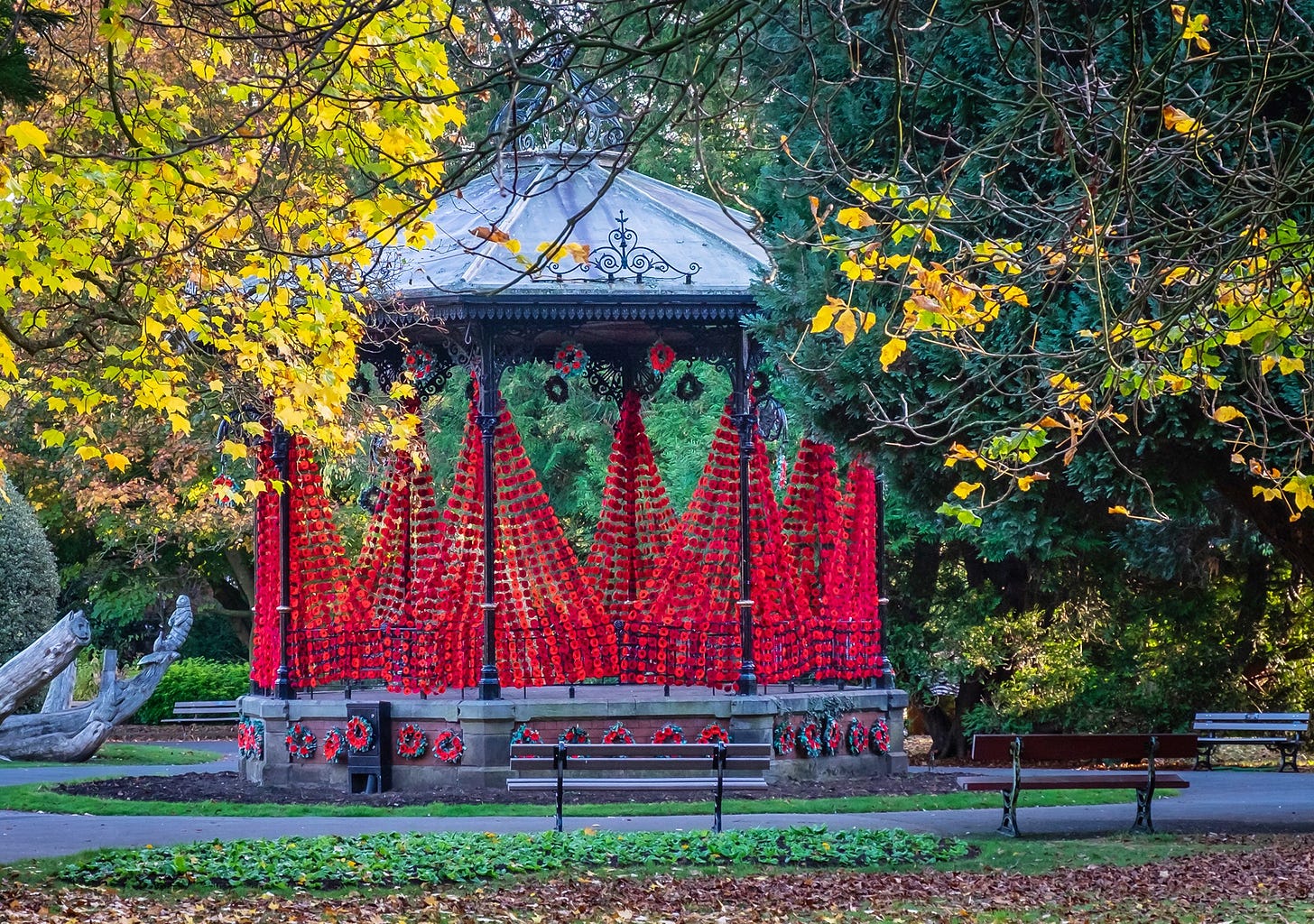 Ripon in red, Fountains Abbey in white, some good news & seasonal events