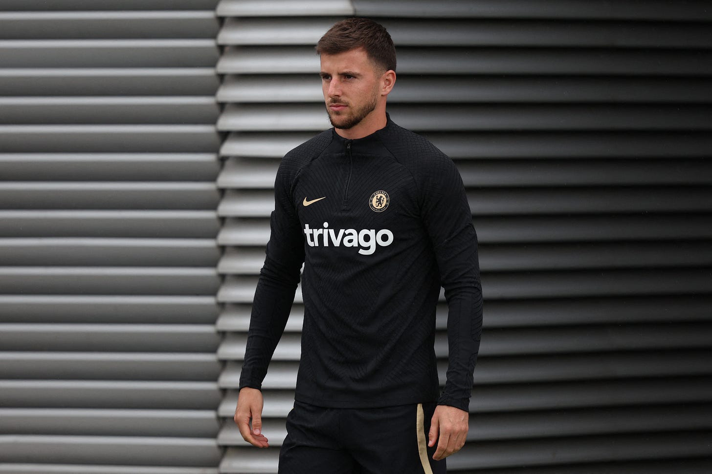 Leeds could miss out on £14m in Raphinha deal between Barcelona and Chelsea bids