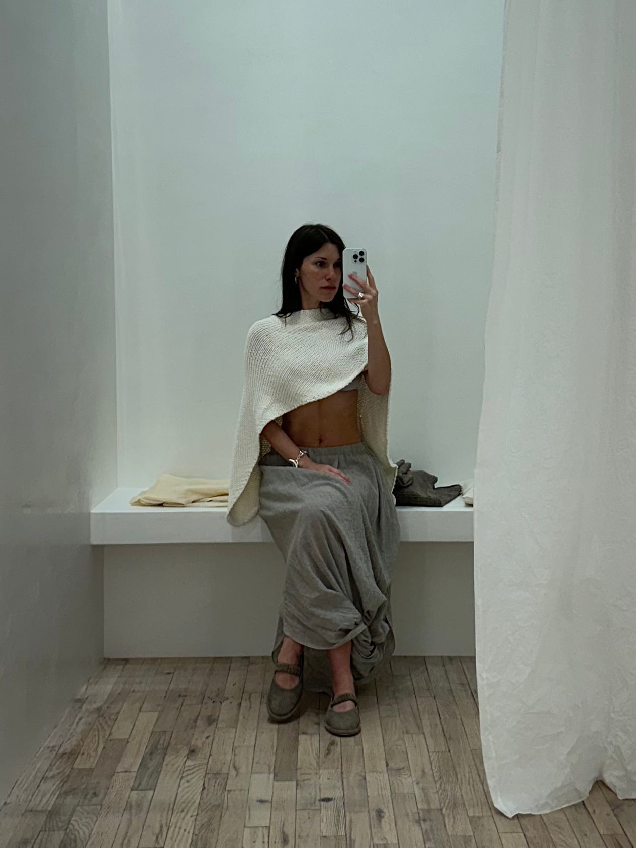 233: Sohoasis - by laura reilly - Magasin