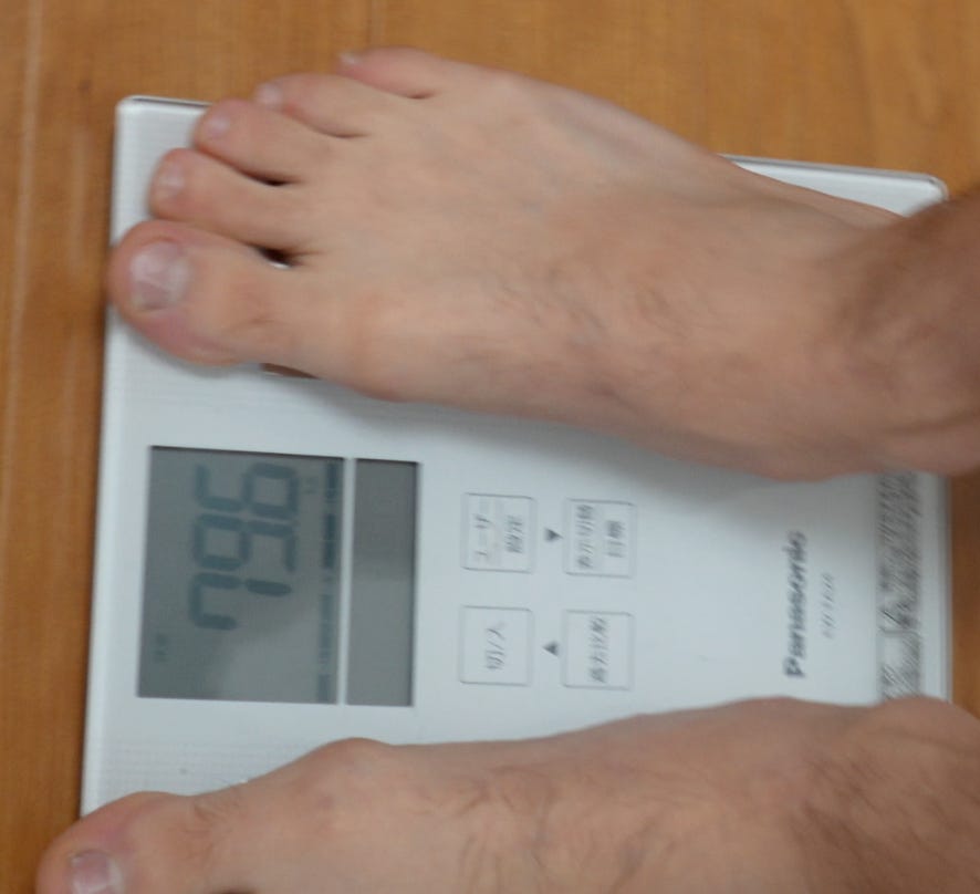 79.6 kg 2025 in lbs