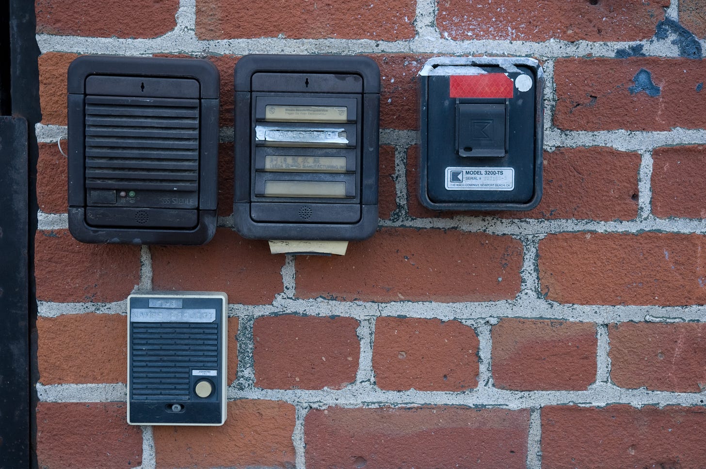 8. Buzzers - by Josh Weinberg - Random Capture