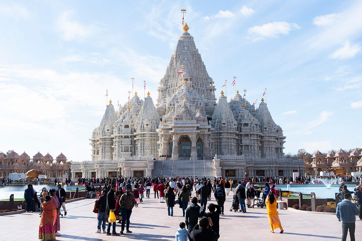 The Biggest Hindu Temple Outside Asia Is in New Jersey