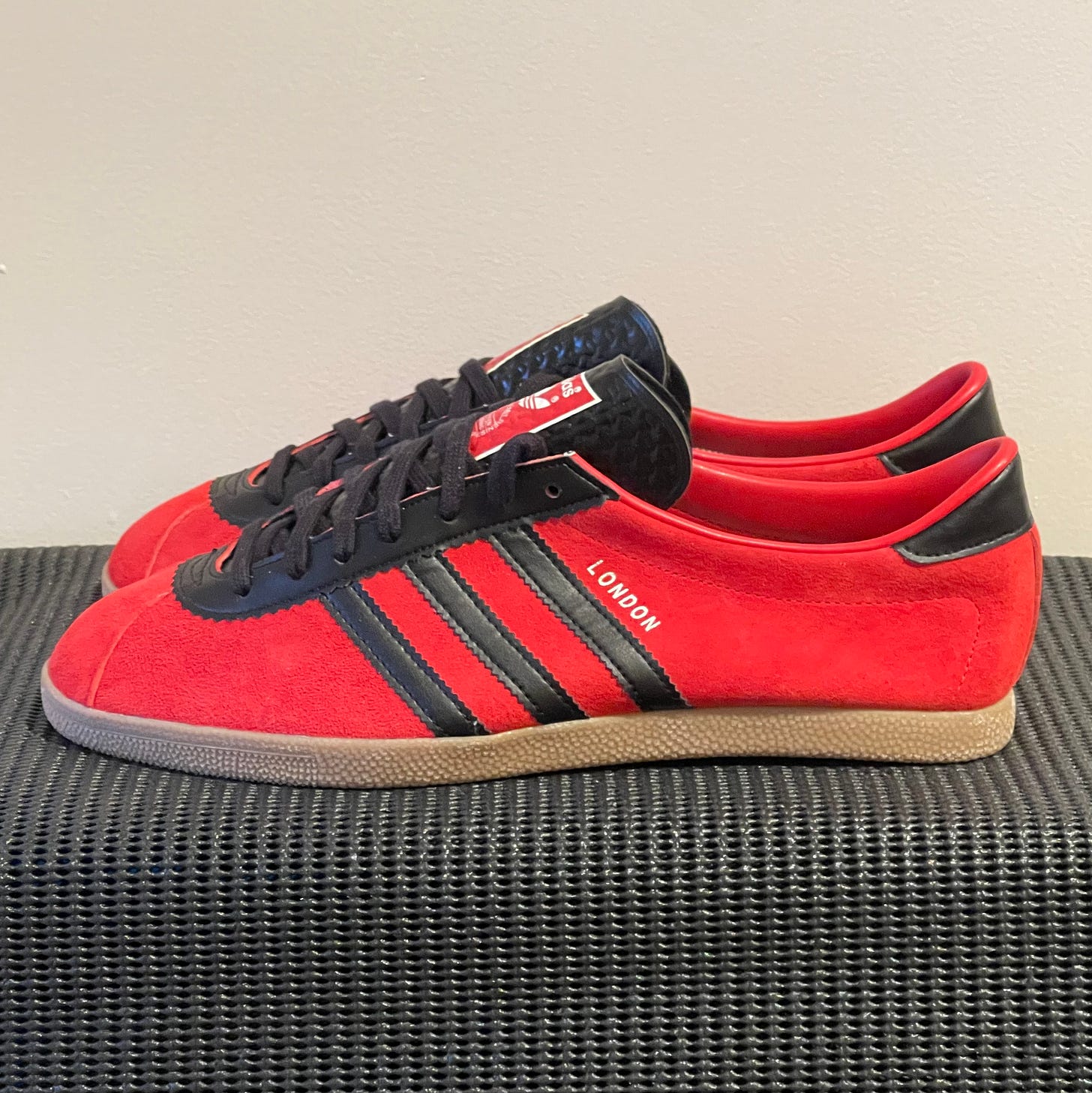 Gonna adidas amazon on sale