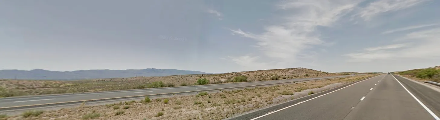 Fixing the EV charging desert in New Mexico’s real desert (emoltzen.substack.com)