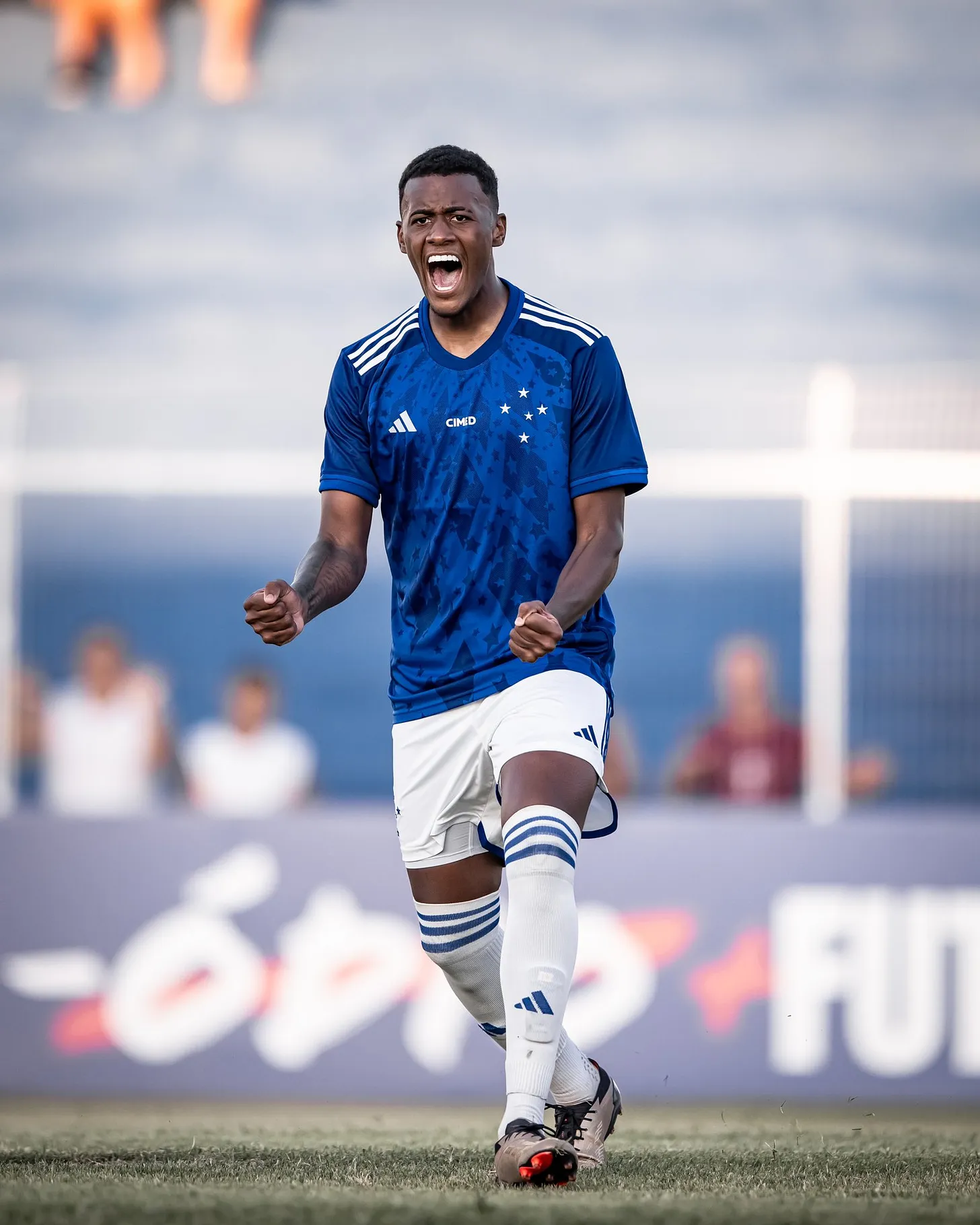 458e1aa8-22c3-4c7a-9c86-74d4eaa07e36_163