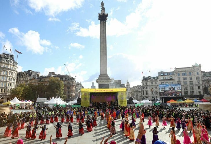 A dance performance taking place in Trafalgar Square