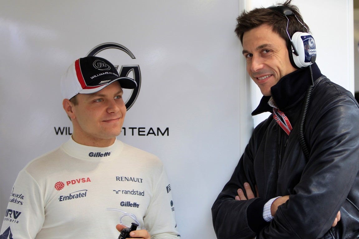 Toto Wolff to keep Williams link for the moment