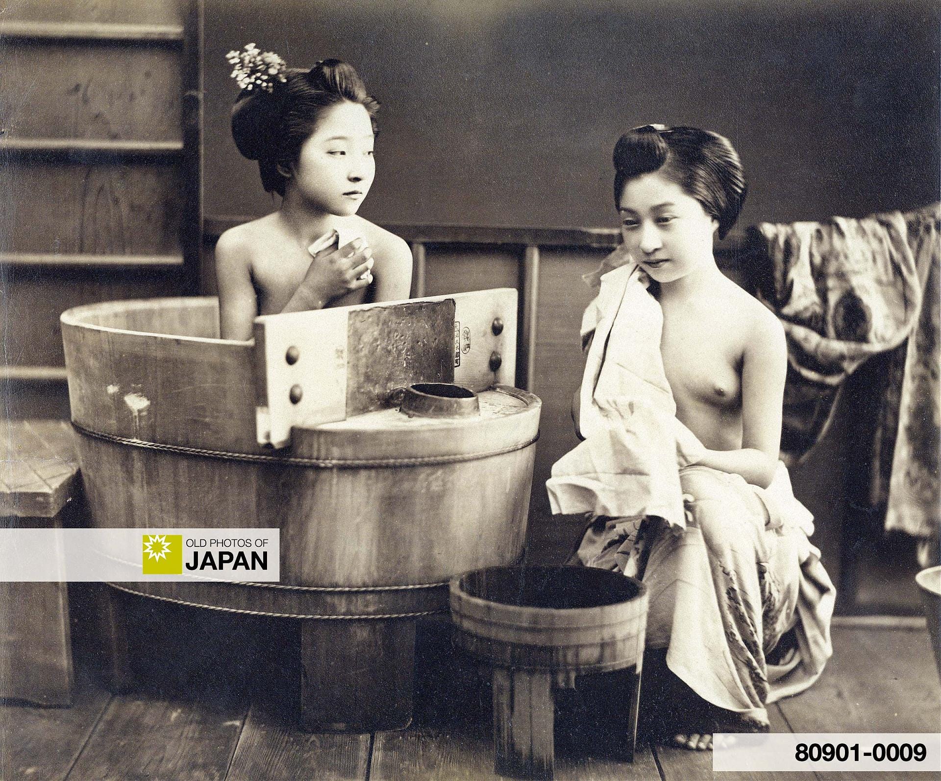 80901-0009 - Bathing Japanese Women, 1880s