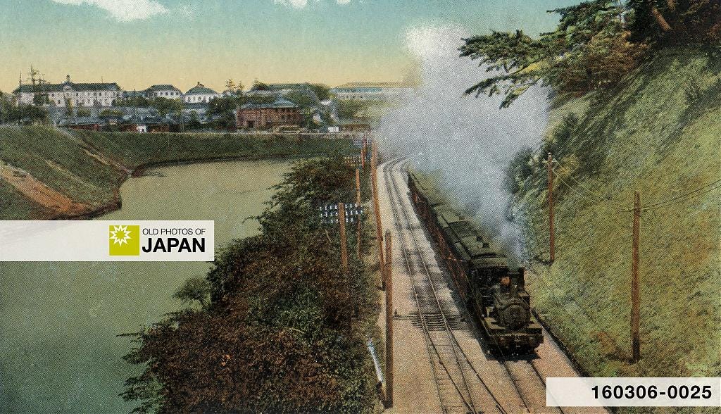 A passenger train on what is now the Chuo-Sobu Line in Shinjuku, 1910s