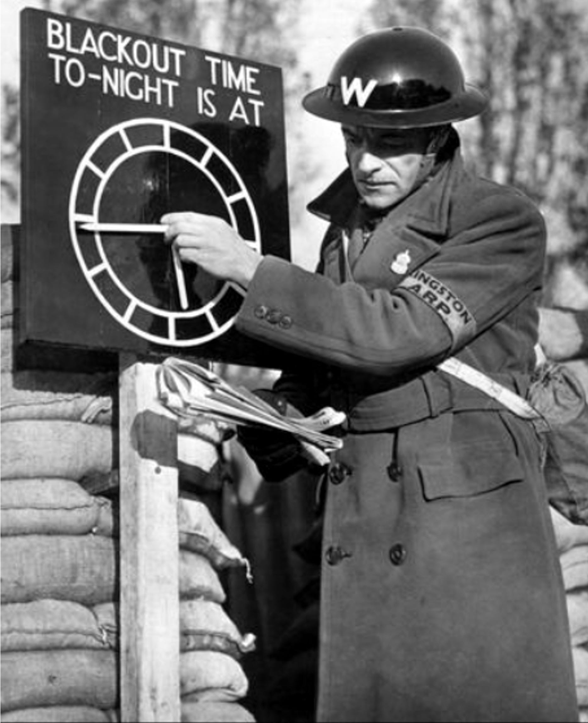 Historic soldier of war photo and clock 