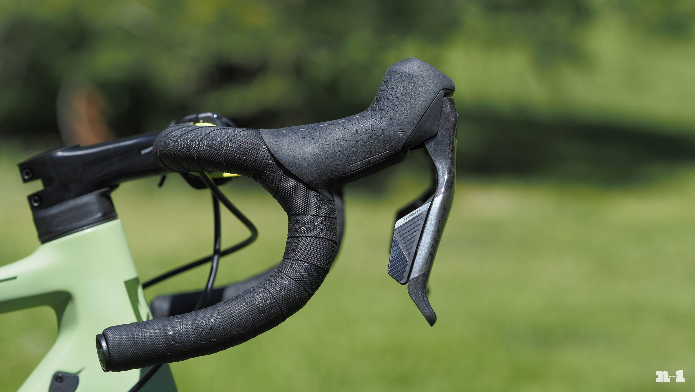 MY2026 SRAM Rival AXS levers