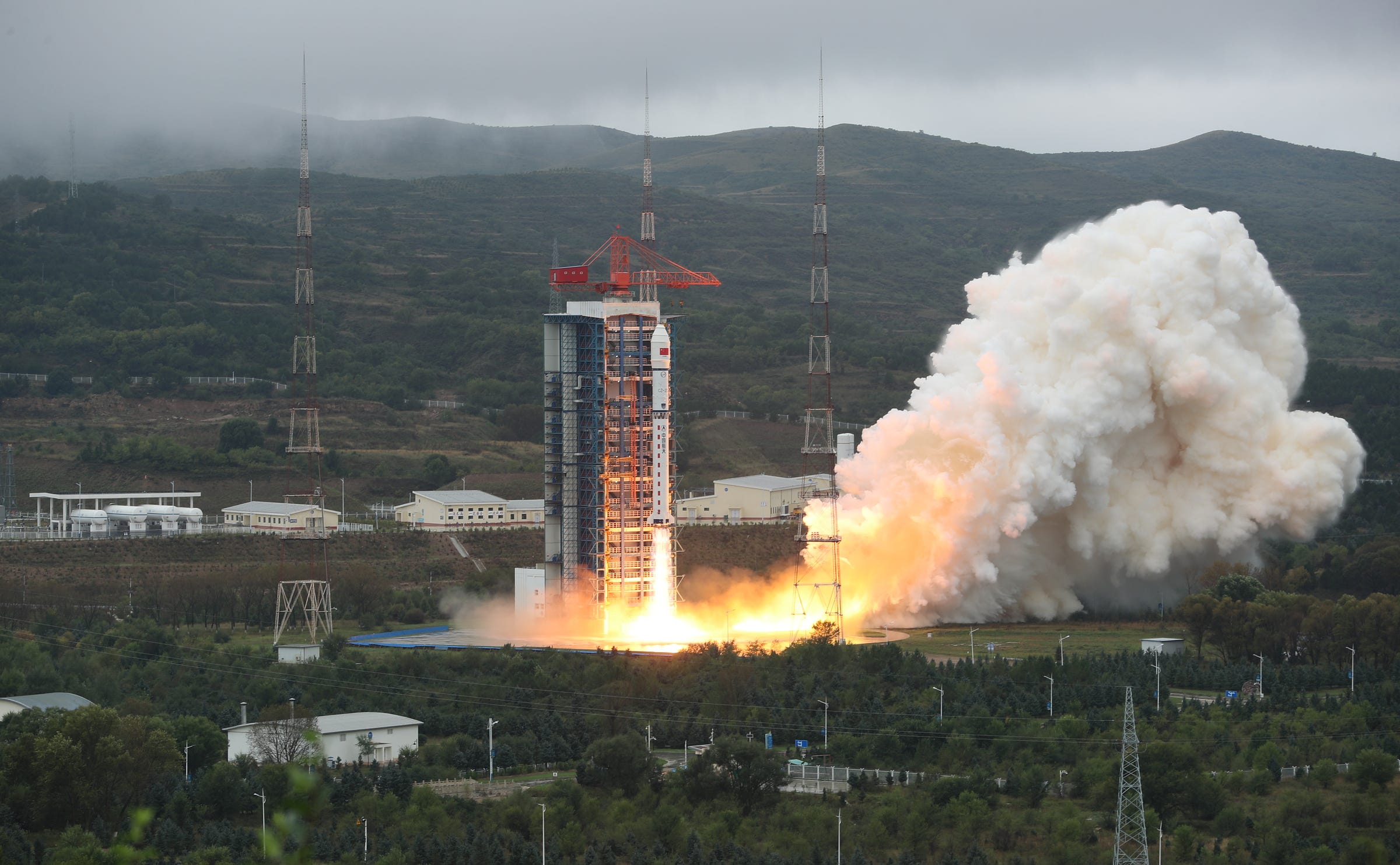 The Long March 2D carrying Jilin-1 Kuanfu-02B lifting off from the Taiyuan Satellite Launch Center on September 20th.