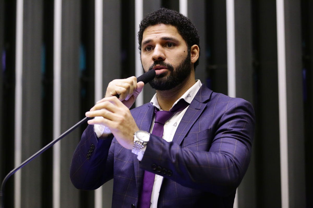 David Miranda Speaking; Photo by Michel Jesus/Câmara dos Deputados