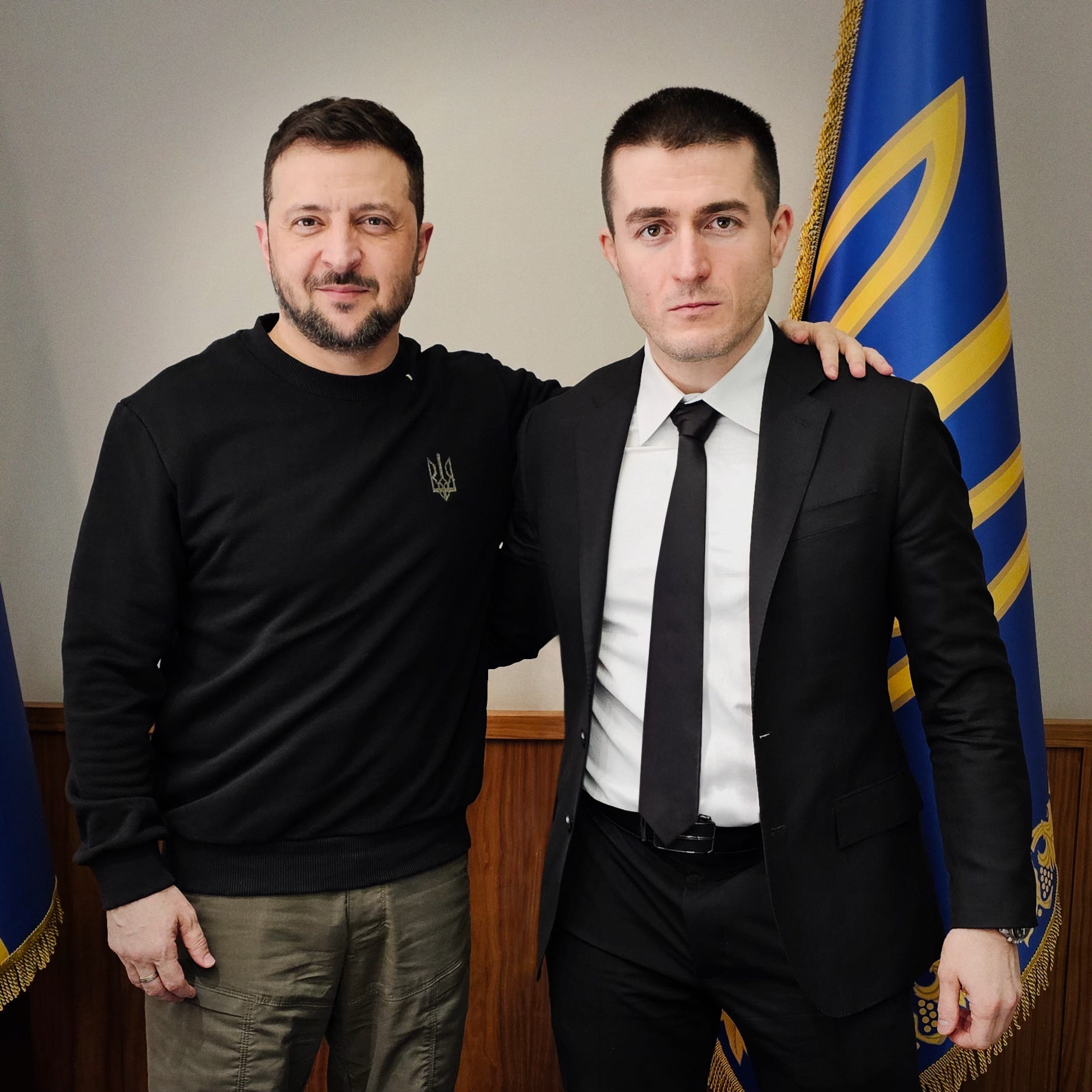 Ukrainian President Volodymyr Zelensky and Podcaster Lex Fridman Ukrainian President Volodymyr Zelensky and Podcaster Lex Fridman