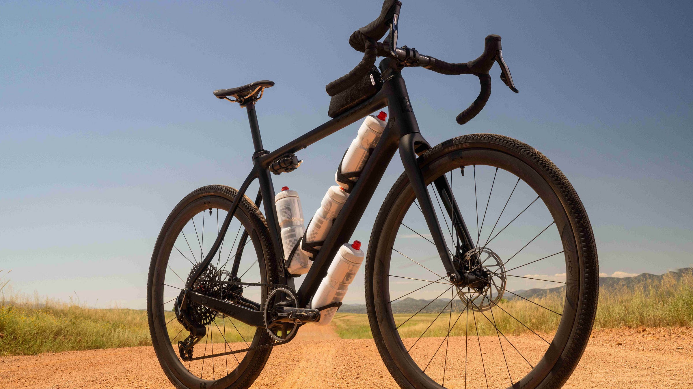 Pivot Vault gravel bike